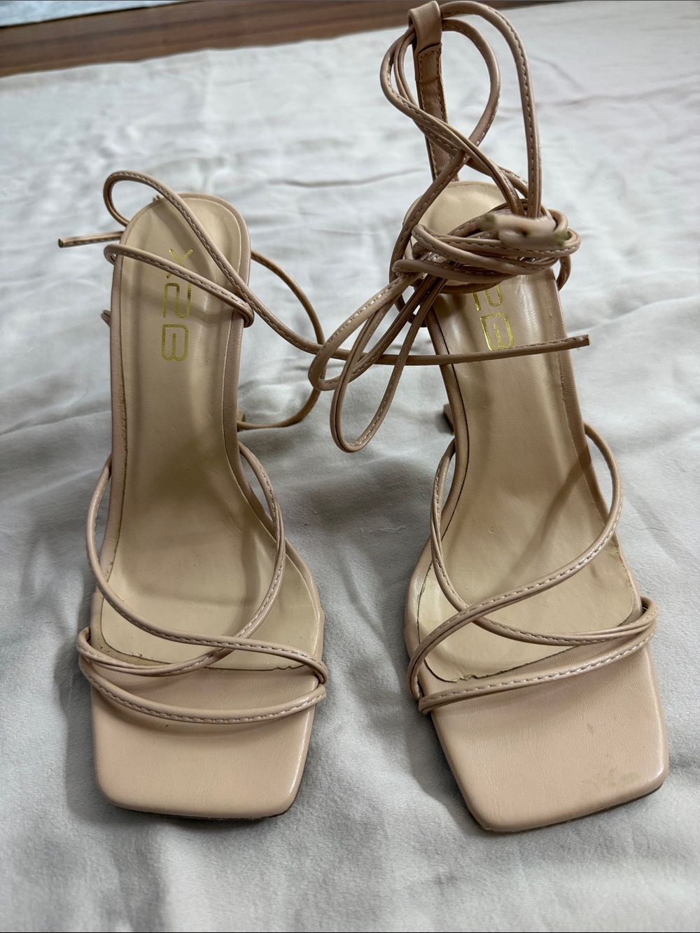 Strappy Lace-Up Women's Sandals in Nude
